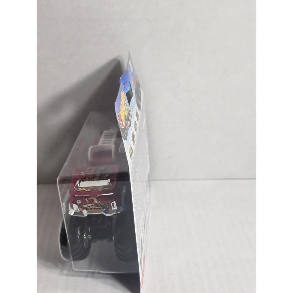 NEW 2026 Hot Wheels Bone Shaker Big Rig Monster Truck 1:64‎ scale diecast